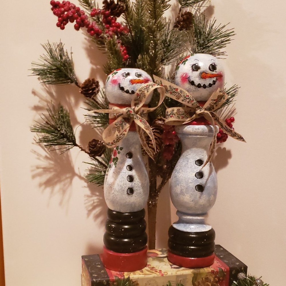 X-Mas Snowman Salt & Pepper Shaker Set